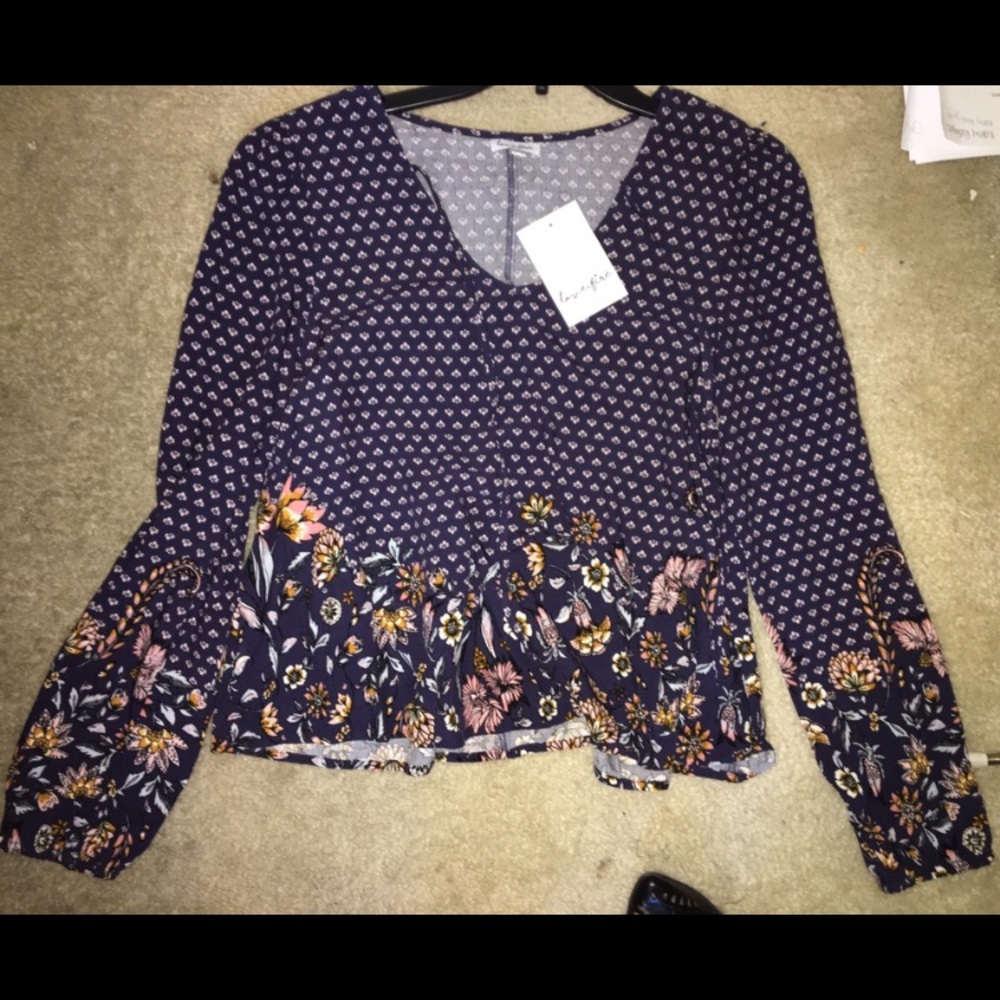 New loose love fire shirt from LA